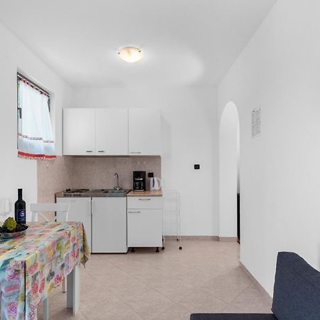 Apartments Villa Falcon Фунтана Екстериор снимка