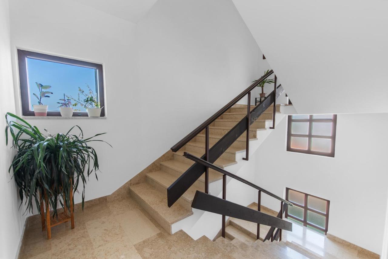 Apartments Villa Falcon Фунтана Екстериор снимка